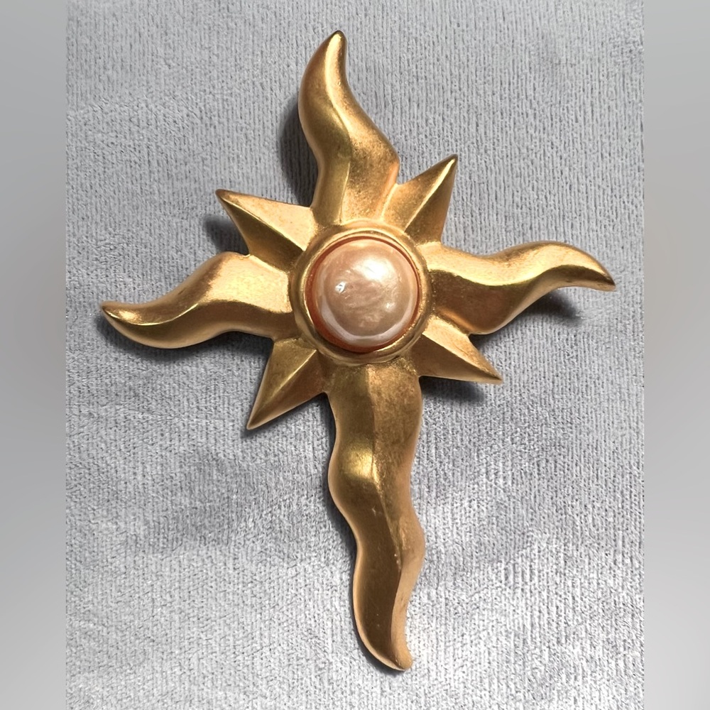 Karl Lagerfeld Flame Cross brooch with Pearl